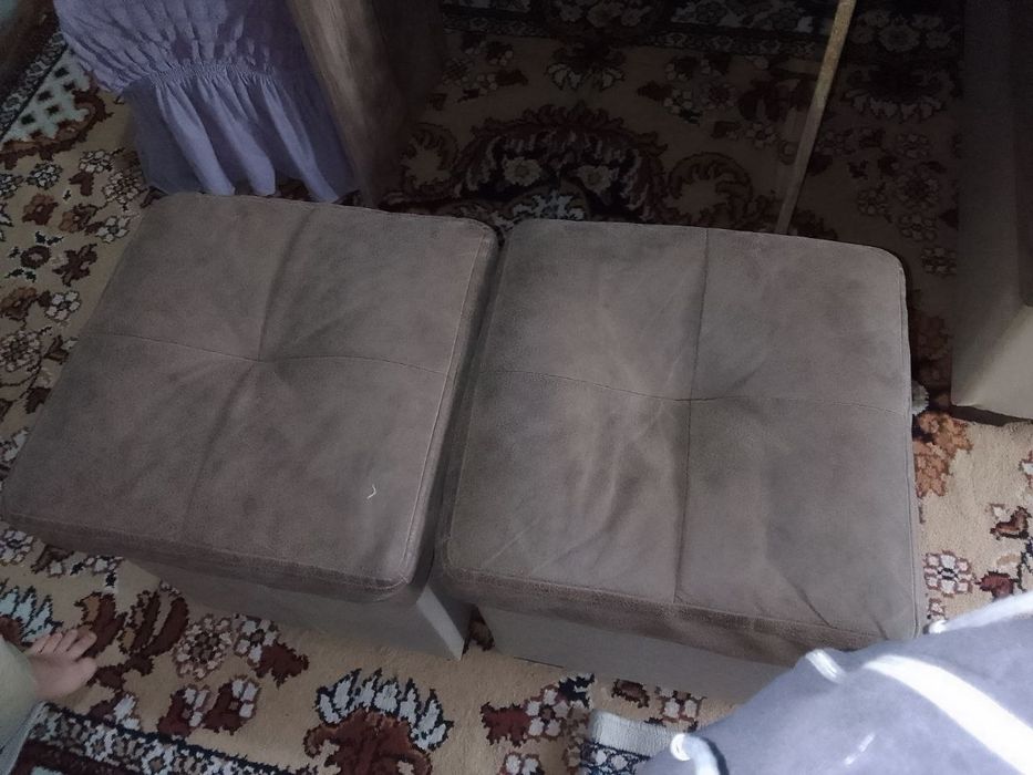 Продам кухонный уголок. Состояние среднее