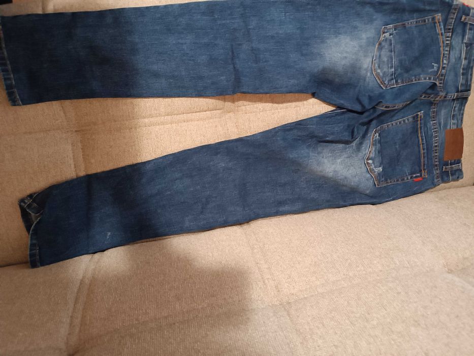 Дънки не различими от нови.