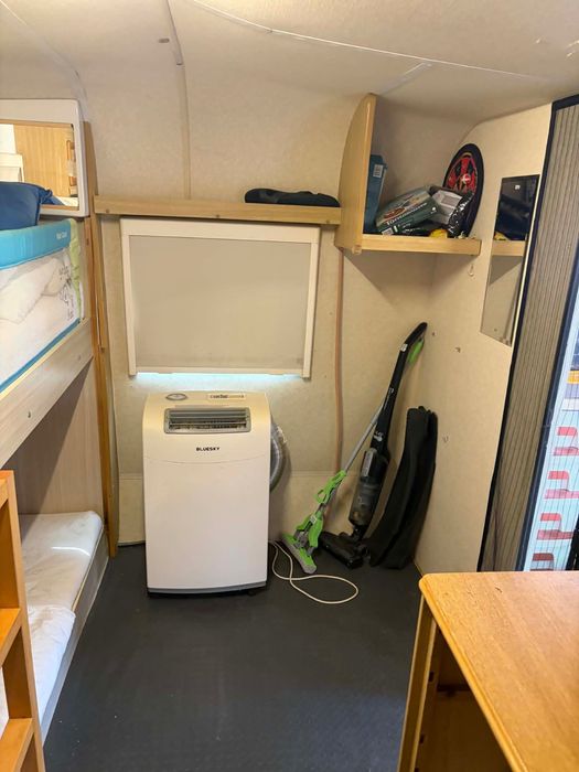 Каравана на къмпинг Смокиня