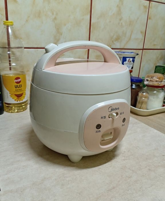 Oală electrică de gătit orez