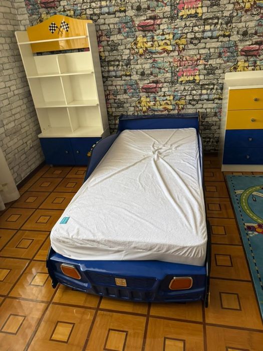 Мебель в детскую для мальчика