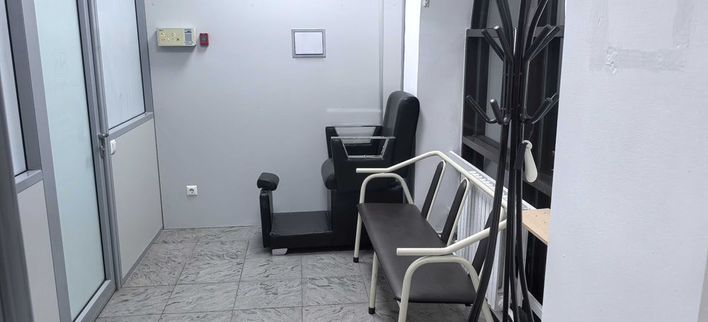 сдам в аренду салон