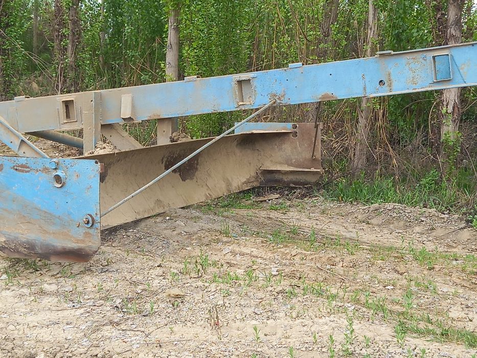 Длини база холати зур ишлаб турган