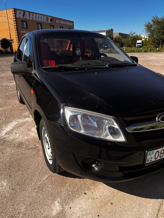 Продается Гранта 2012года