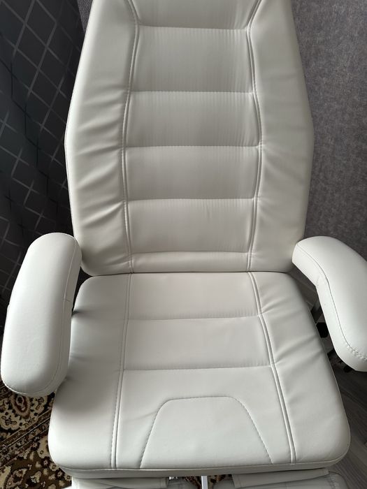 Педикюрное кресло