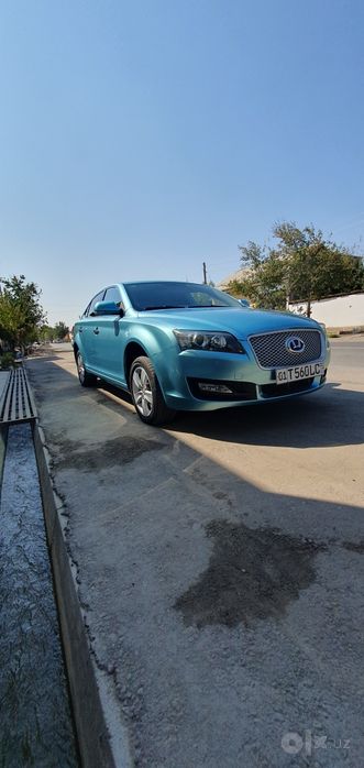 Hutai 1.8 объем двигателя