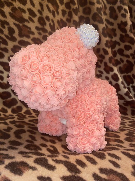 Подарок пес из роз