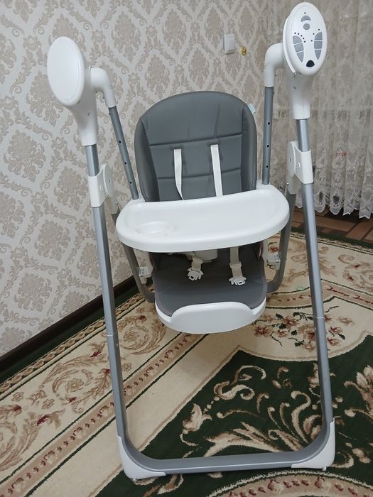 Стол и качеля для детей 2/1 с музыкой