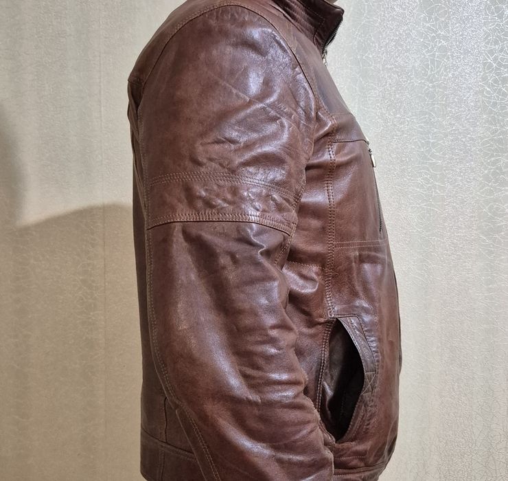 Куртка кожанная ***