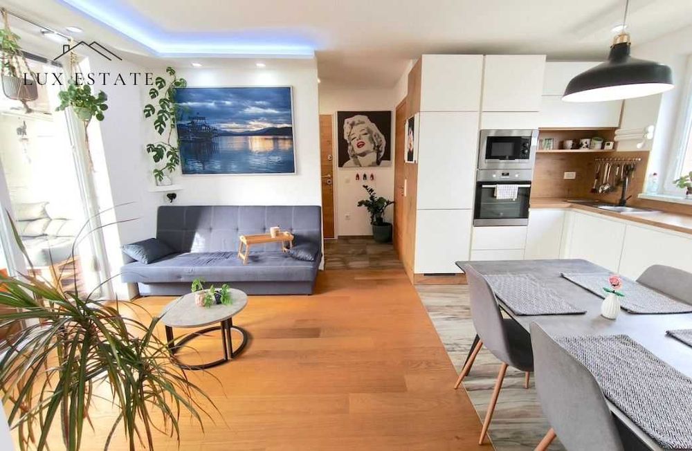 Продава се Двустаен апартамент в София, Белите брези - 64 кв.м за 2625 €/кв.м - Снимка #1