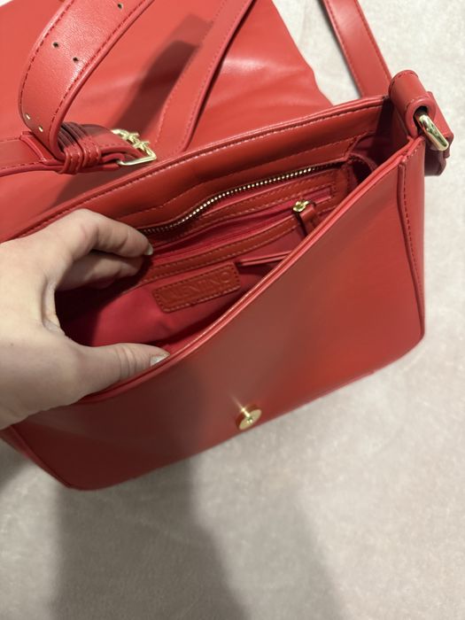 Чанта valentino бовя