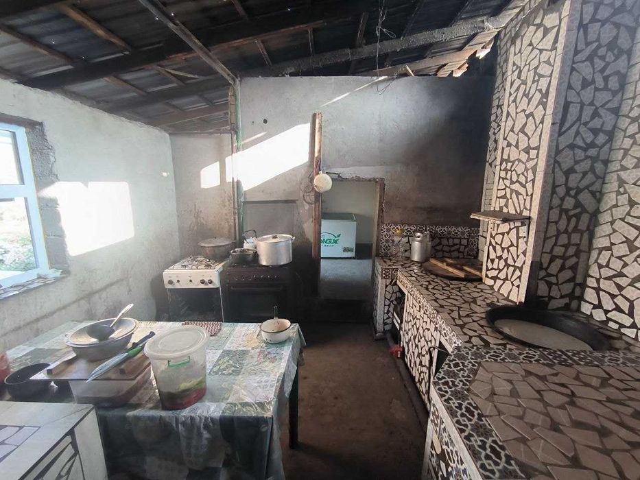 Продается Чайхана и участок на Коравой МСГ, Бостанлыкский район.