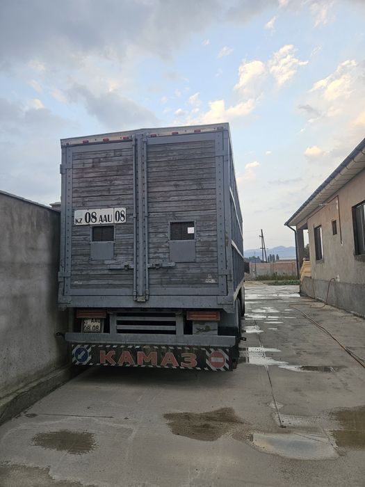 Прицеп Камаза  1986 год