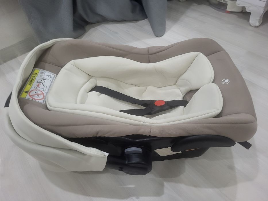 Автокресло для новорожденных