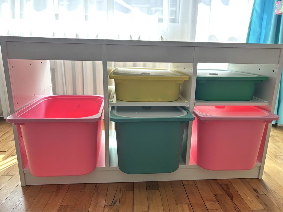 Бял шкаф за съхранение Ikea