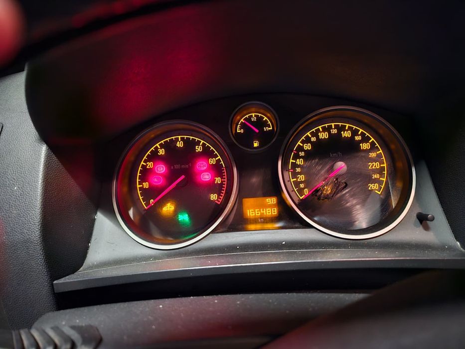 Opel Zafira 1.8 Benzina