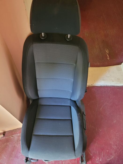 Caroserie,Stopuri, Scaune fata si bancheta,Bara spate Golf 6 hatchback