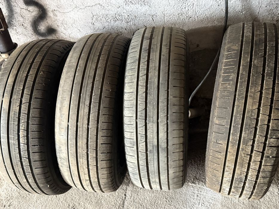 Продам шины 215,65,16