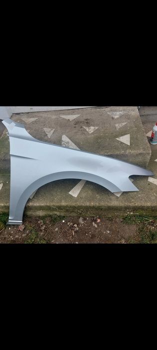 Vând aripa,aripi VW Passat B8,în stare foarte bună.