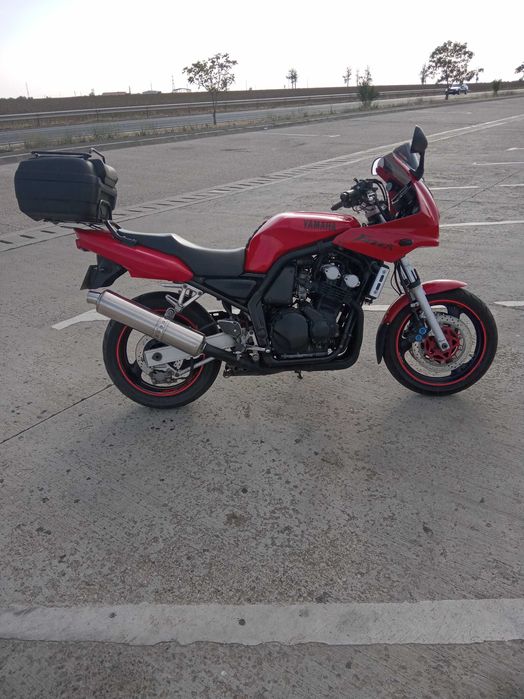 Yamaha FZS 600 Fazer și Aprilia Capo Nord 1000