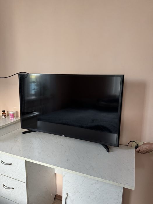 Телевизор Samsung LED TV