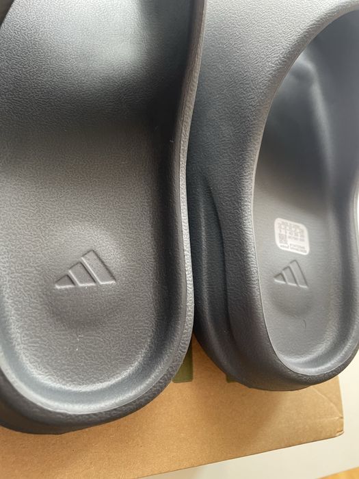 Adidas Yeezy Slide 43