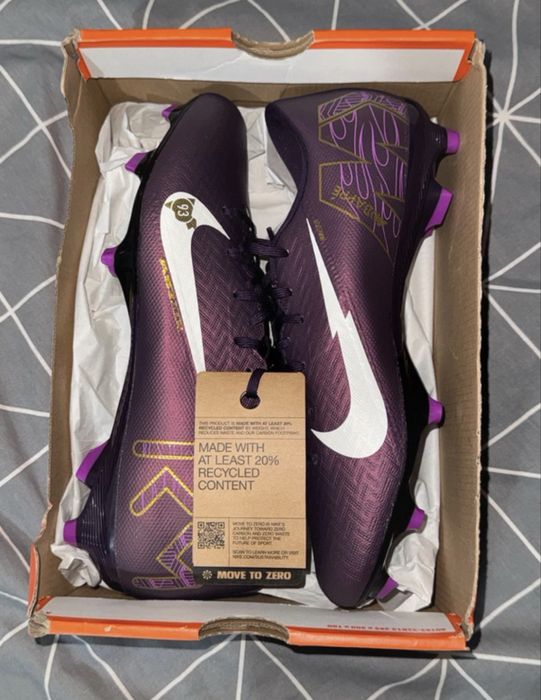 Ghete de forbal zoom vapor 16 marimea 42,5