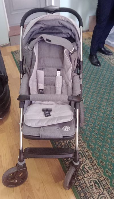 Новая детская коляска
