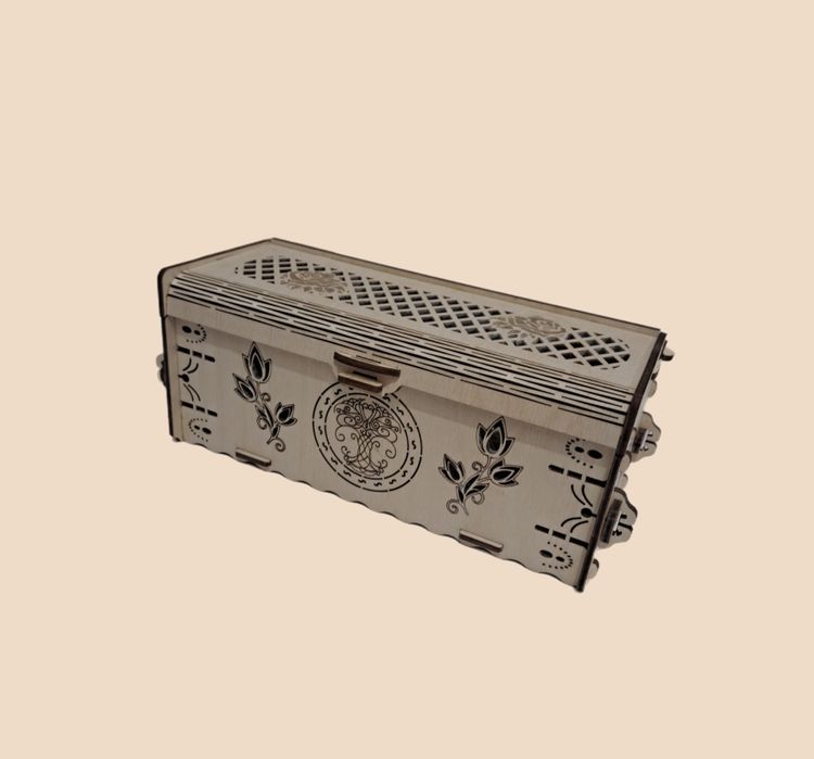 Шкатулка деревяная