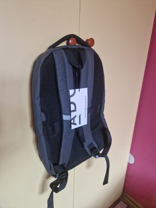 rucsac Adolfo Dominquez impermeabil unisex ideal la școală sau birou NOU