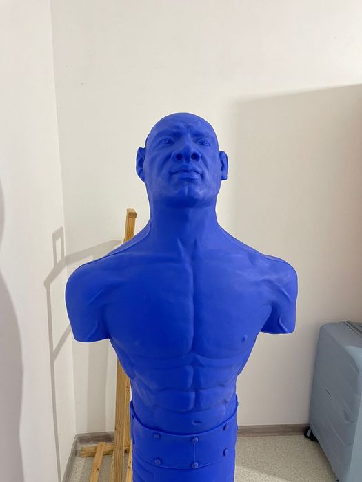 Новый боксерский манекен