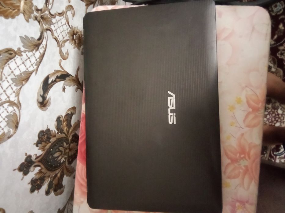 ASUS kampyuter 2014