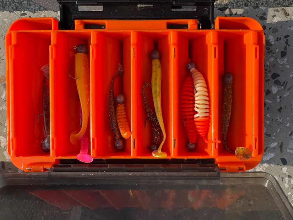 Спининг примамки класьори кутии и аксесоари, клатушки воблери блесни