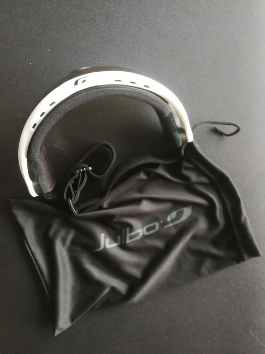 Продавам ски очила Julbo Sniper
