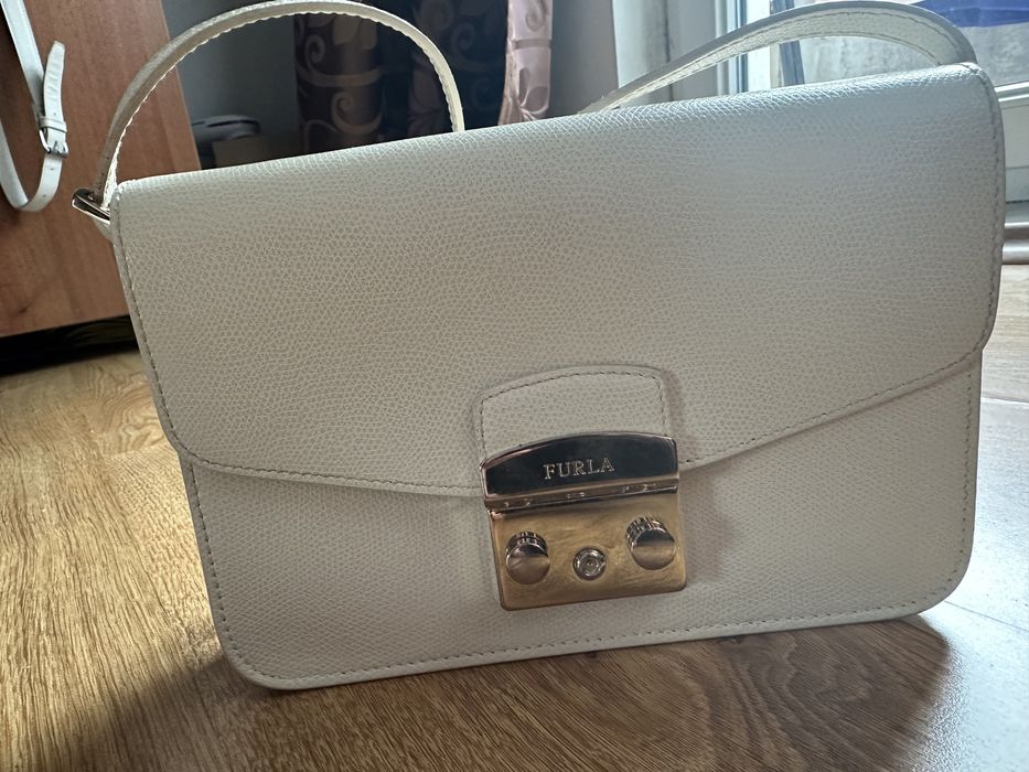 Geantă Furla Albă
