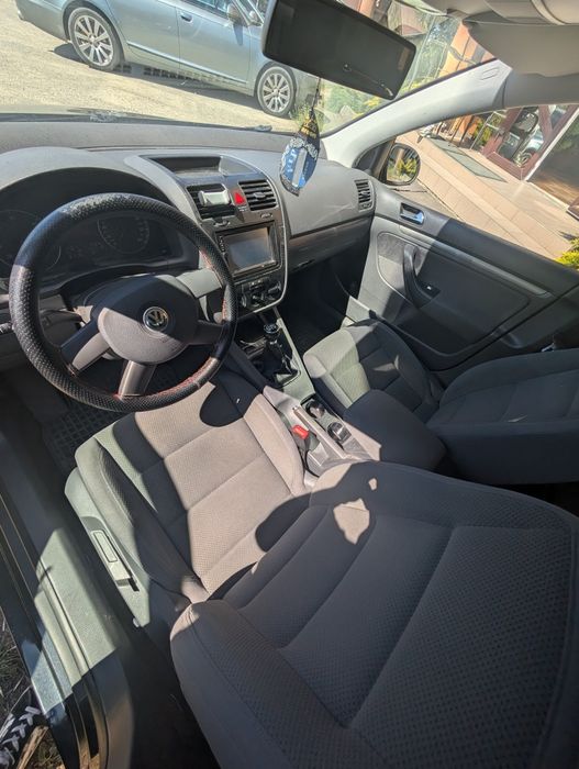 Golf 5    2005     1.9 tdi