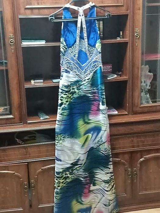 Продаётся платье