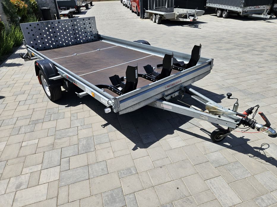 De inchiriat remorca moto cu 3 locuri, atv ,quad, side bye side,  365x185 metri dimensiuni utile