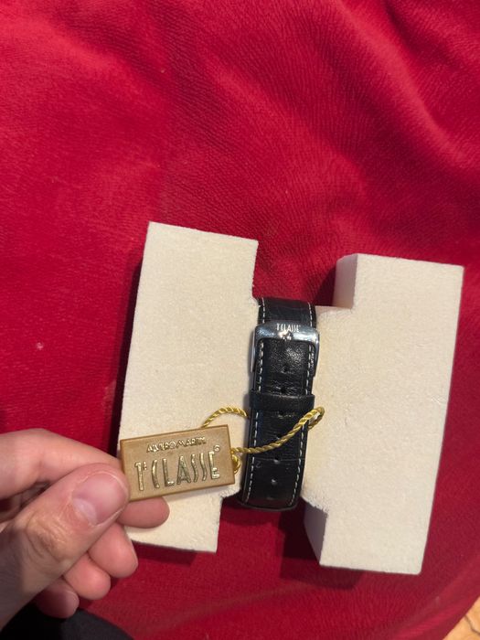 Alviero martini  нов часовник дамски