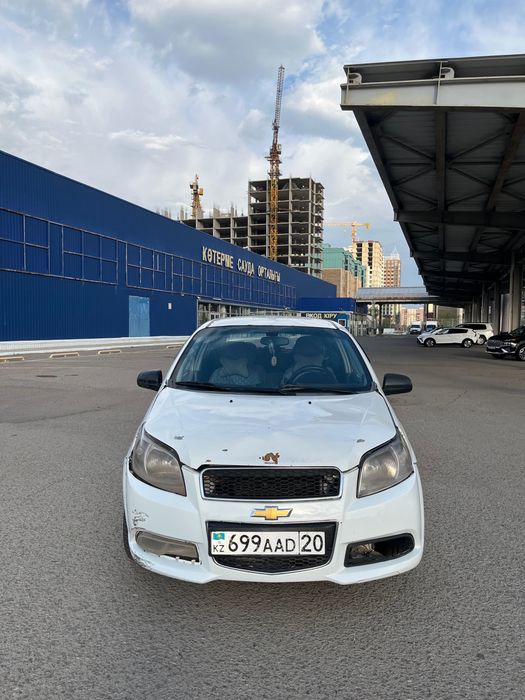 Продам машину nexia R3