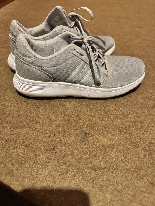 РАЗПРОДАЖБА!! Мъжки и Женски обувки  по 20 евро