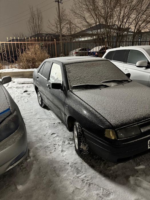 Продам машину срочно