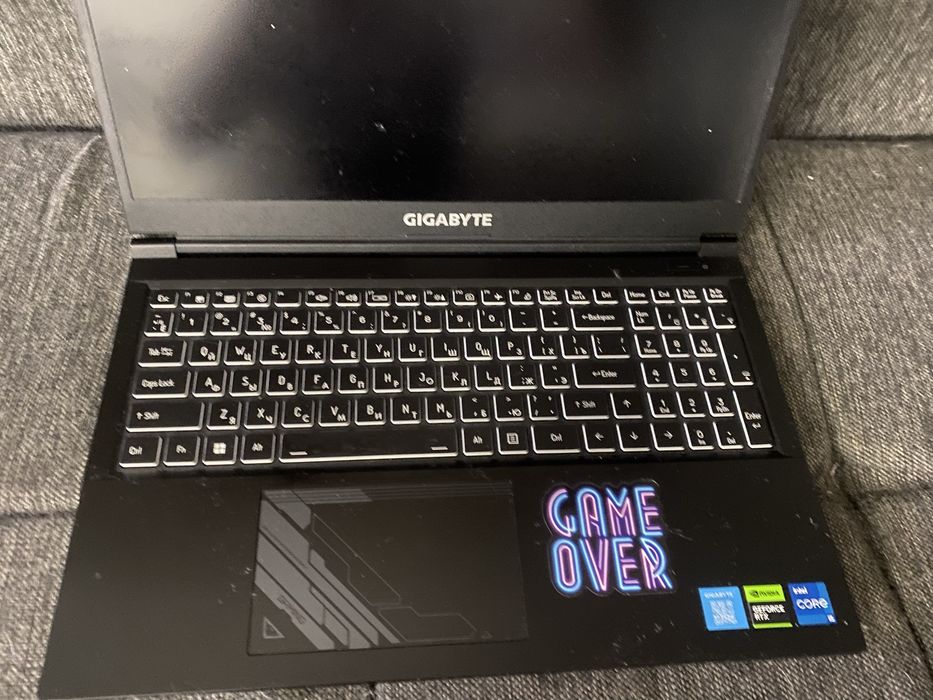 Продам игровой ноутбук Gigabyte G5 KF