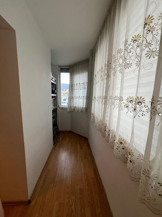 Închiriez garsonieră pentru o singură persoană