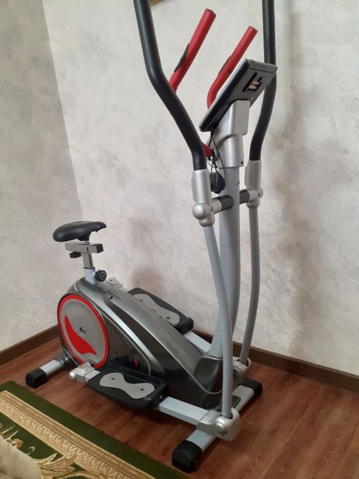 Эллиптический тренажёр. Велотренажёр