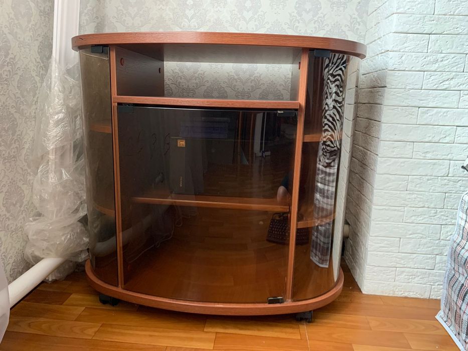 Продам тумбу, в отличном состоянии