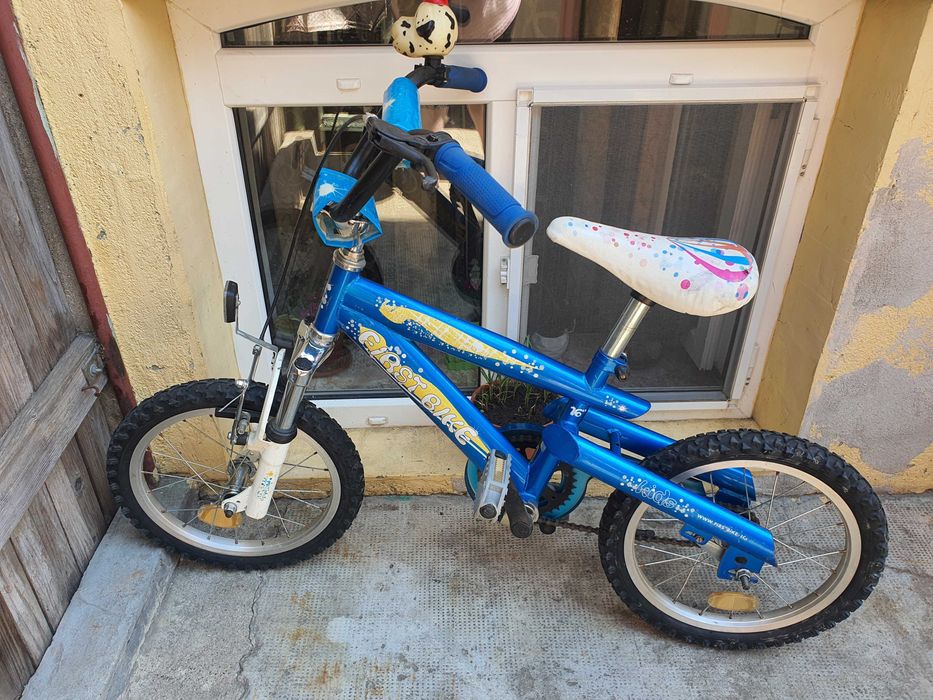 Bicicletă pentru copiii!