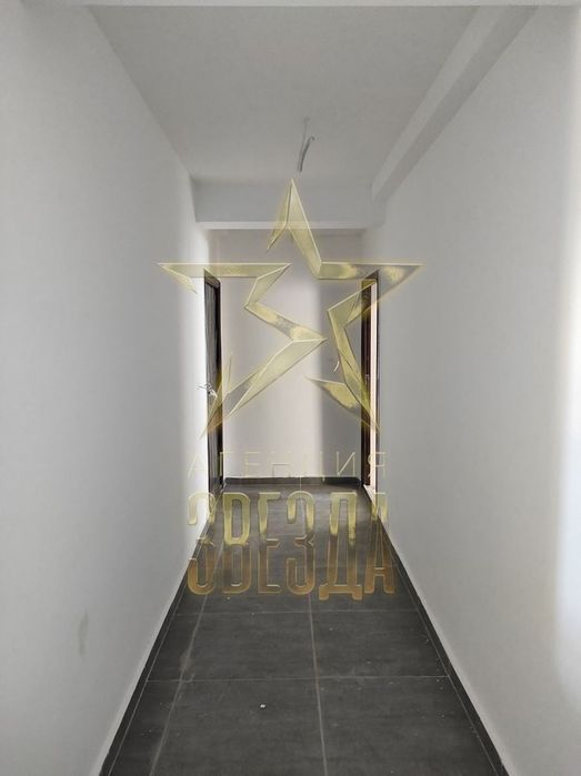 Продава се Тристаен апартамент в Пловдив, Христо Смирненски - 98 кв.м за 1072 €/кв.м - Снимка #3