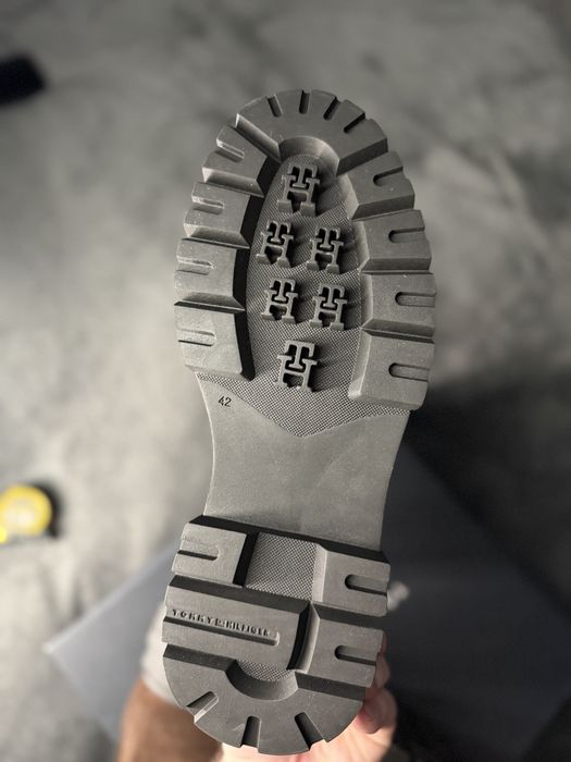 Tommy Hilfiger Chunky Chelsea cizme piele intoarsa maro marimea 42 noi