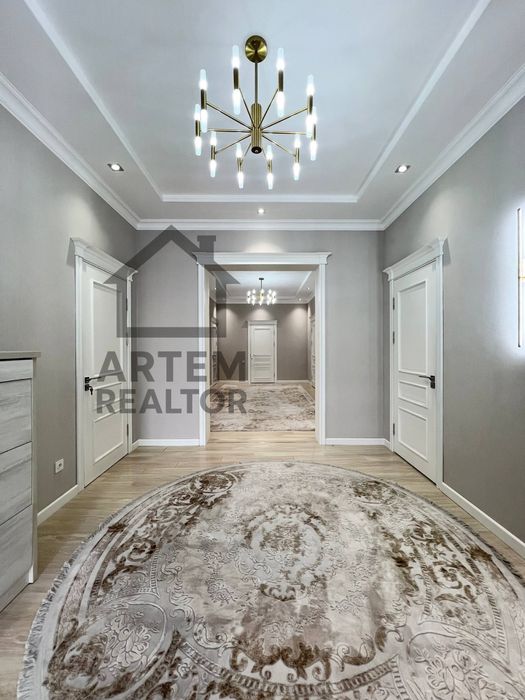 Продам срочно дом на карасу-6 176м2 / 3 сотки / 5 комнат /